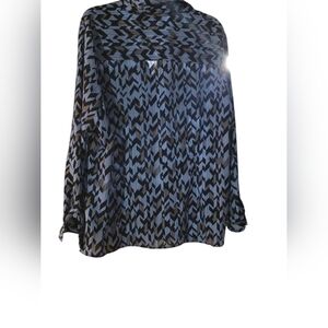 Notations Black and Blue Chevron Top plus size 3xl